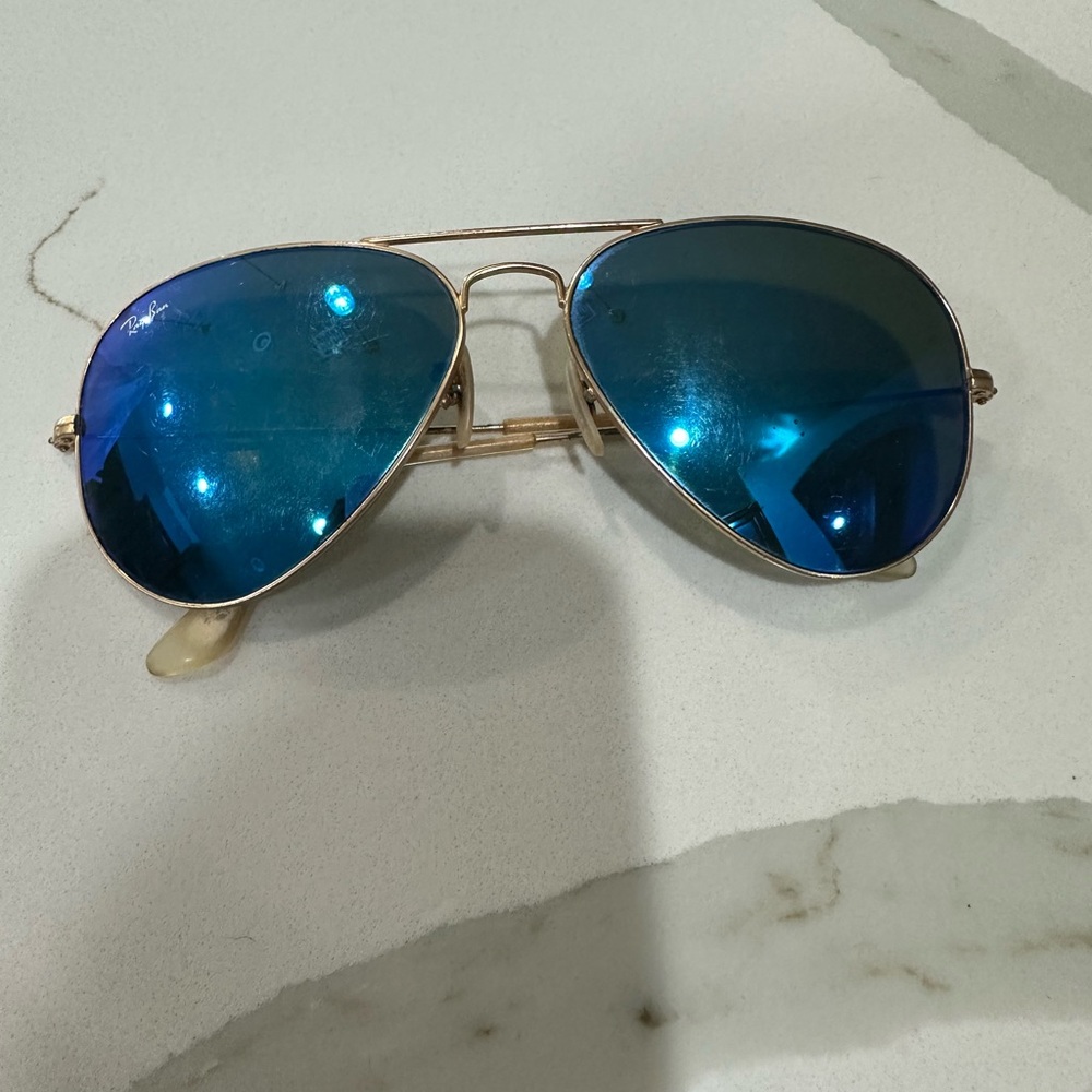 Blue Ray Bans - Picture 2 of 8